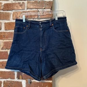 Abercrombie & Fitch high rise dad shorts
